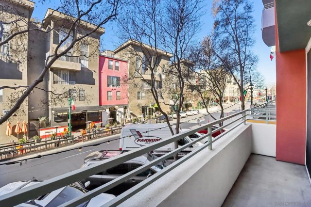 1501 India St 204, San Diego, CA 92101