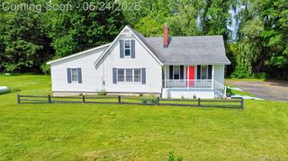 13252 Dixie Highway, Groveland Township, MI 48442
