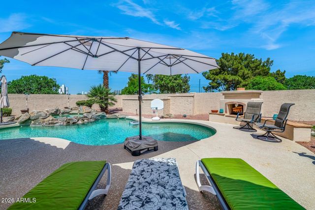 3840 S ACACIA Court, Chandler, AZ 85248
