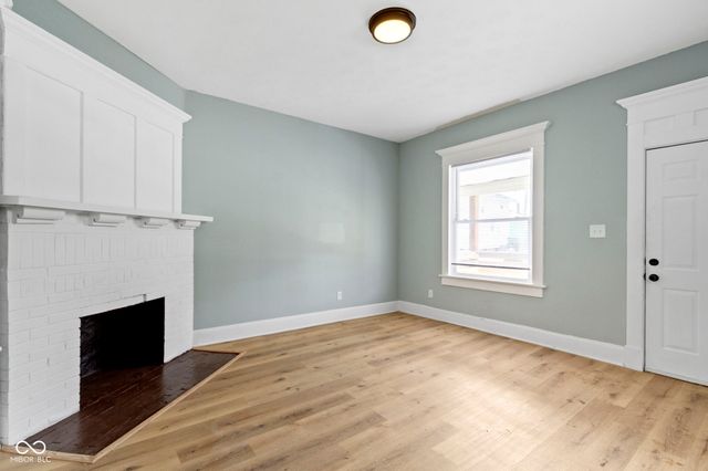 17 Parkview Avenue, Indianapolis, IN 46201