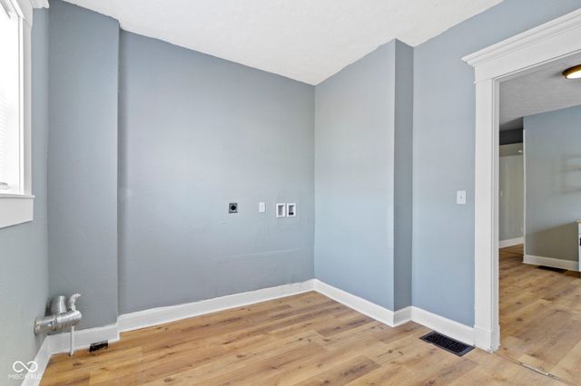 17 Parkview Avenue, Indianapolis, IN 46201