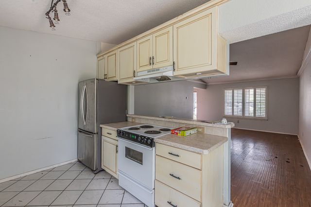 6504 Johnnie Street, Watauga, TX 76148