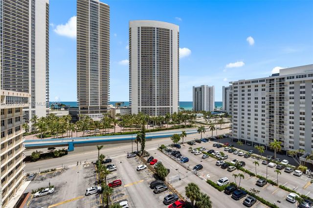 1825 S Ocean Drive PH-9, Hallandale Beach, FL 33009