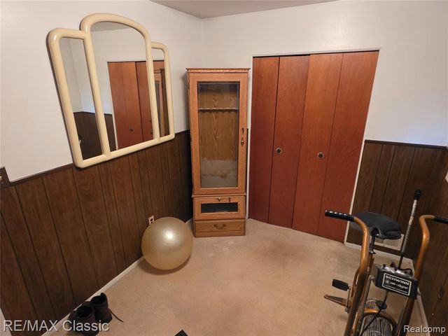 1072 Cloverlawn Drive, Pontiac, MI 48340