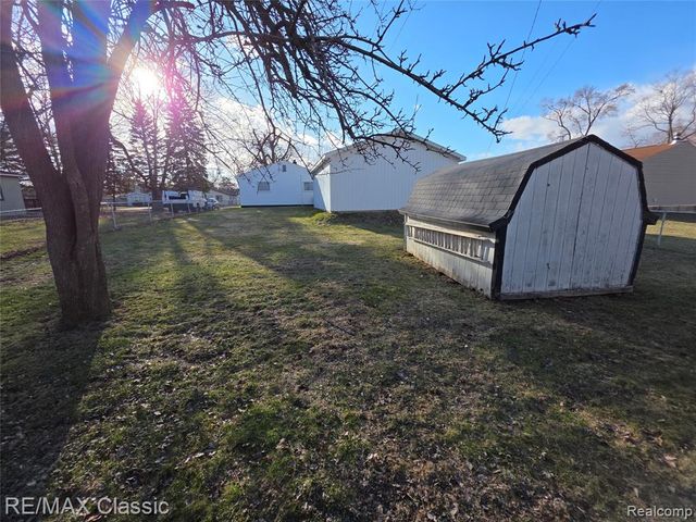 1072 Cloverlawn Drive, Pontiac, MI 48340