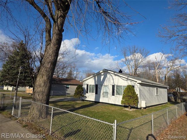 1072 Cloverlawn Drive, Pontiac, MI 48340