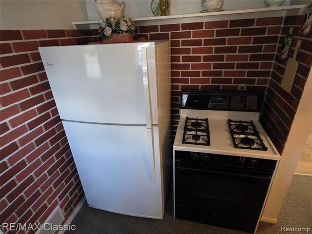 1072 Cloverlawn Drive, Pontiac, MI 48340