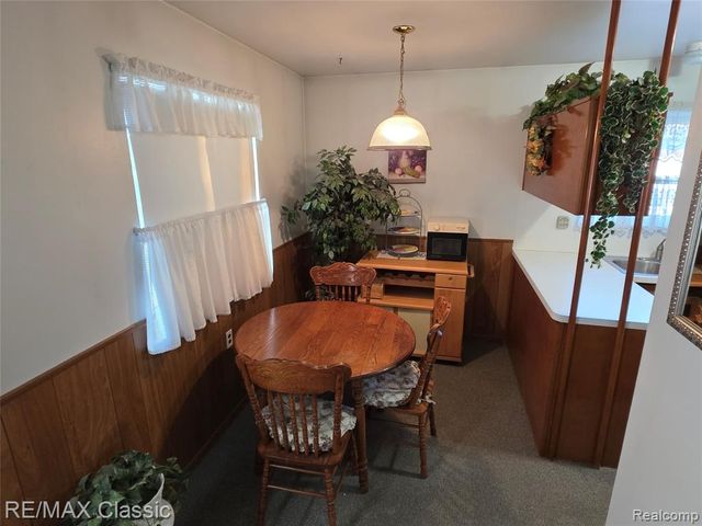 1072 Cloverlawn Drive, Pontiac, MI 48340