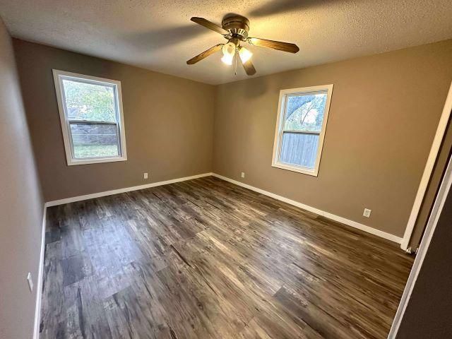 9030 Oakland Avenue S, Bloomington, MN 55420