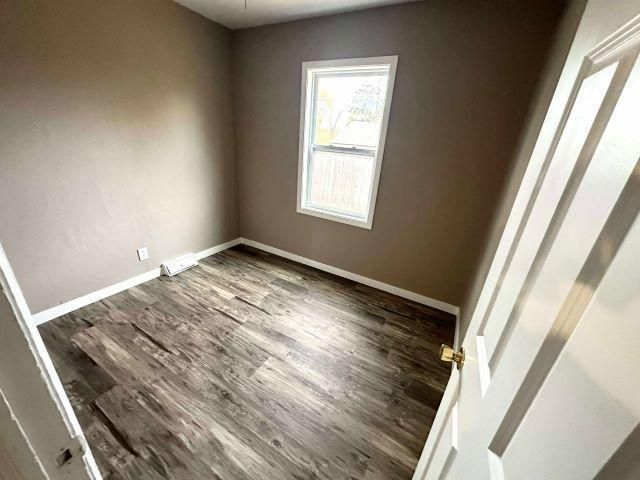 9030 Oakland Avenue S, Bloomington, MN 55420