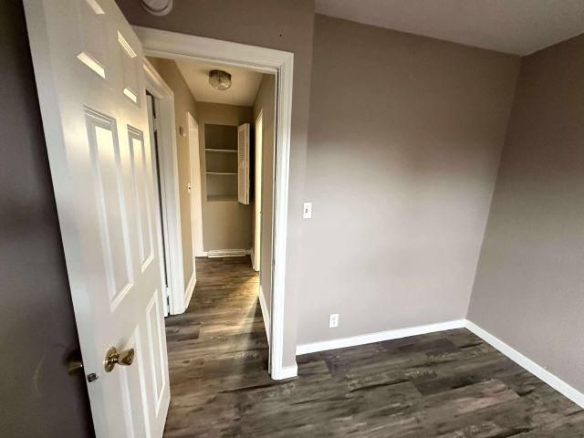 9030 Oakland Avenue S, Bloomington, MN 55420