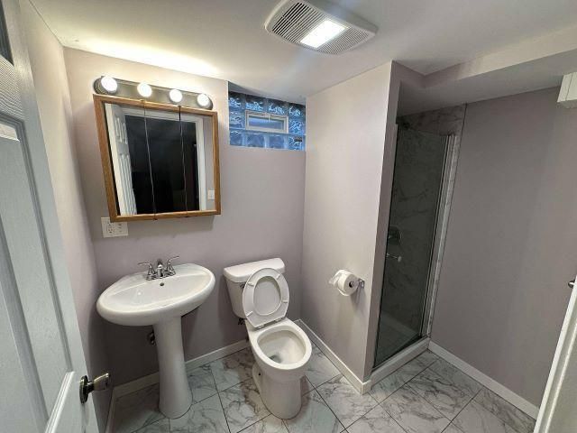 9030 Oakland Avenue S, Bloomington, MN 55420