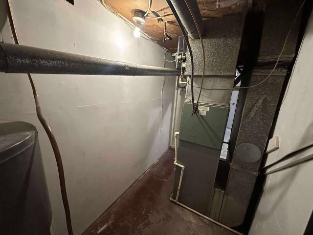 9030 Oakland Avenue S, Bloomington, MN 55420