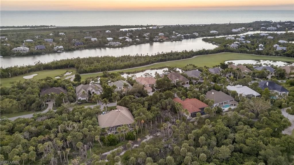 2372 Wulfert RD, SANIBEL, FL 33957 — photo 2