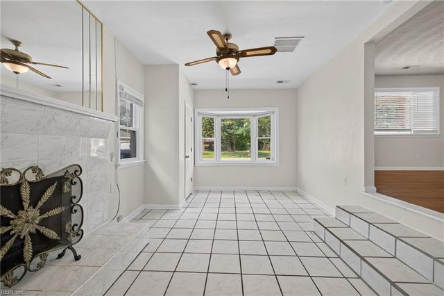 216 Shore Side RD, Chesapeake, VA 23320