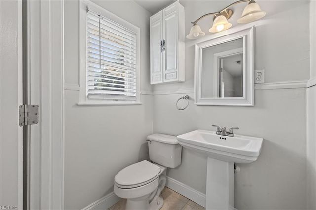 216 Shore Side RD, Chesapeake, VA 23320