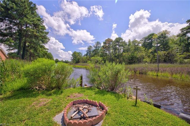 216 Shore Side RD, Chesapeake, VA 23320