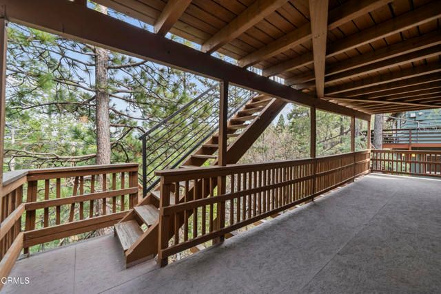 864 Nadelhorn Drive, Lake Arrowhead, CA 92352