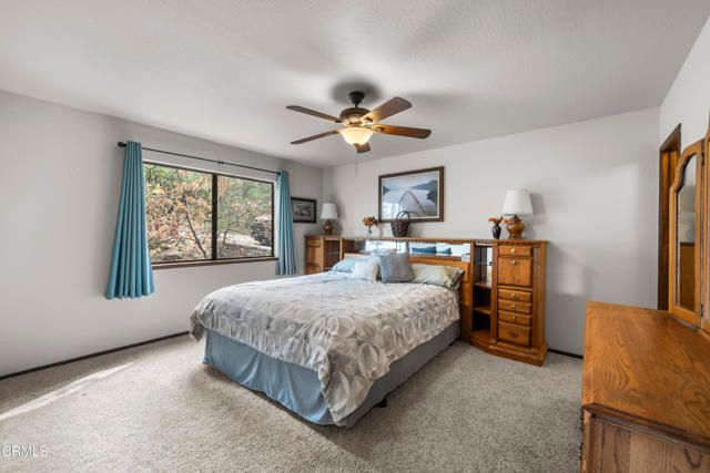 864 Nadelhorn Drive, Lake Arrowhead, CA 92352