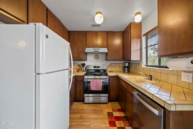 864 Nadelhorn Drive, Lake Arrowhead, CA 92352