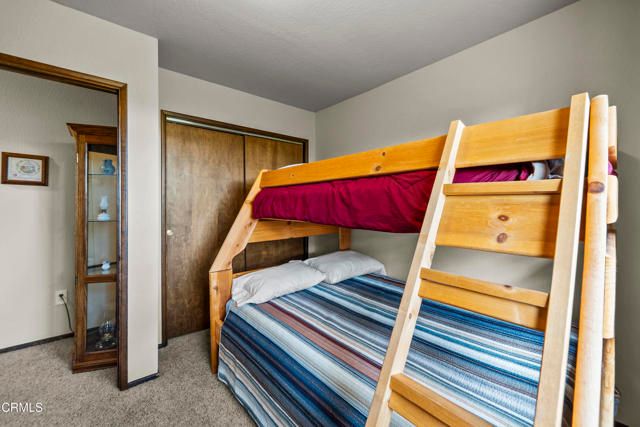 864 Nadelhorn Drive, Lake Arrowhead, CA 92352