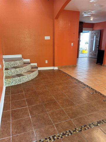 16116 Green Manor Drive, Houston, TX 77396