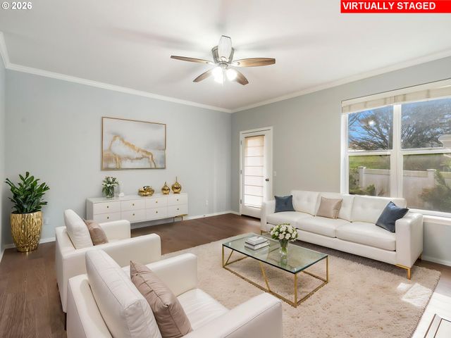 2622 Nw KENNEDY Ct, Portland, OR 97229