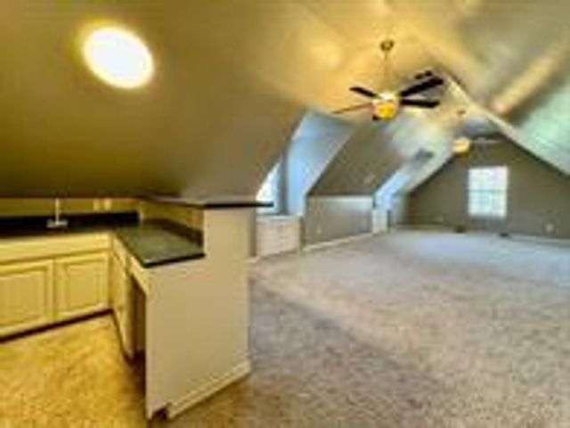2200 Augusta Avenue, Edmond, OK 73034