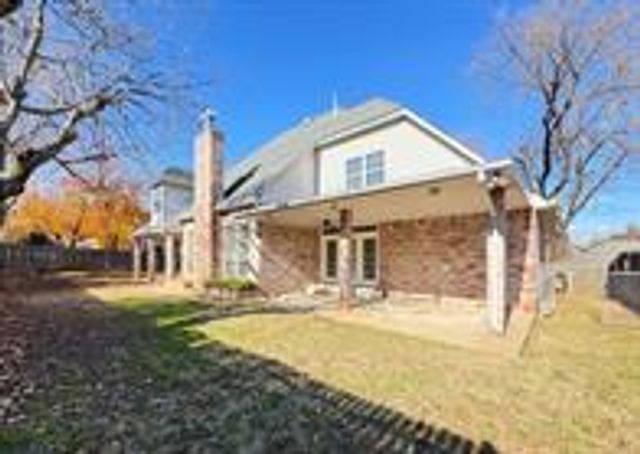 2200 Augusta Avenue, Edmond, OK 73034