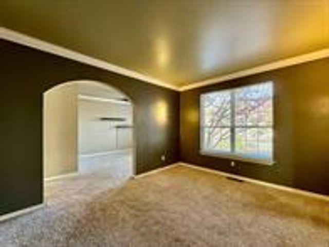 2200 Augusta Avenue, Edmond, OK 73034