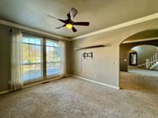 2200 Augusta Avenue, Edmond, OK 73034