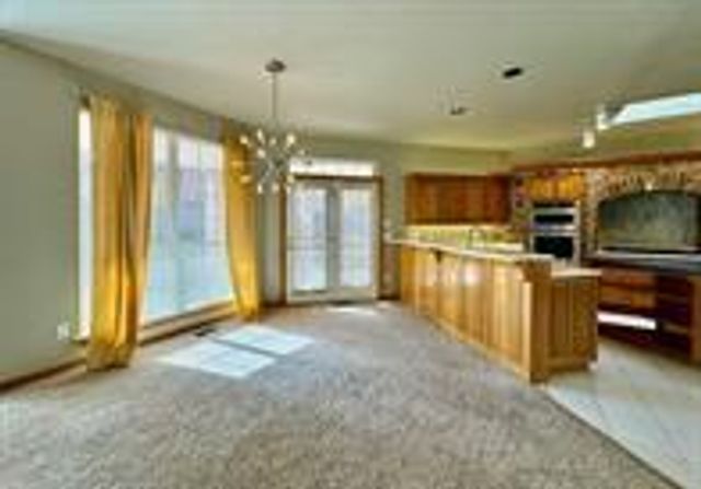 2200 Augusta Avenue, Edmond, OK 73034