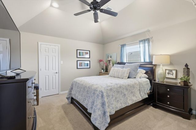 1517 Quintessa Avenue, Kennedale, TX 76060
