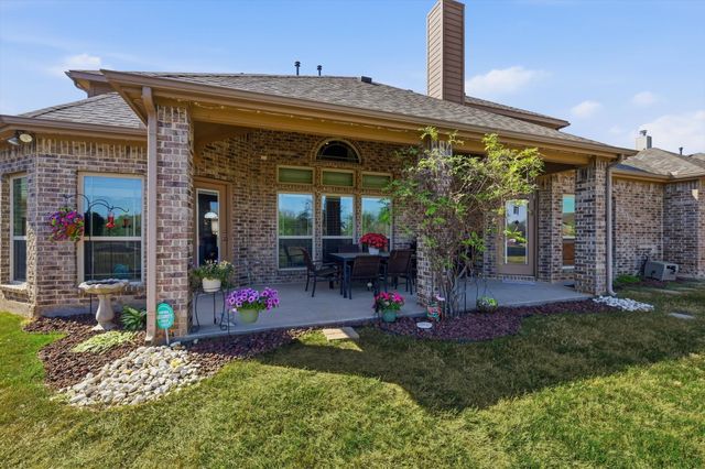 1517 Quintessa Avenue, Kennedale, TX 76060