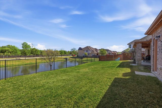 1517 Quintessa Avenue, Kennedale, TX 76060