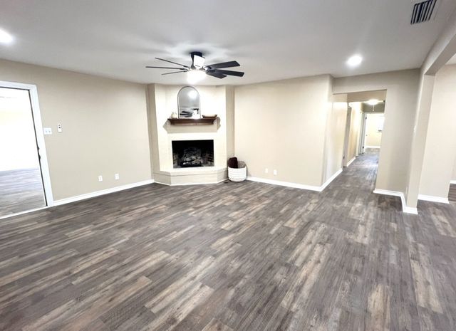 800 Western Hills Drive, Sherman, TX 75092