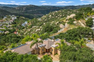 28521 Gladstone Court, Escondido, CA 92026