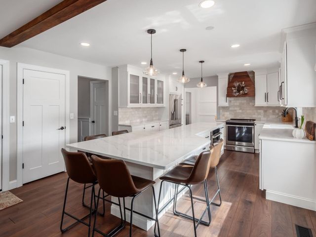 295 Beckley Lane, Dublin, OH 43017