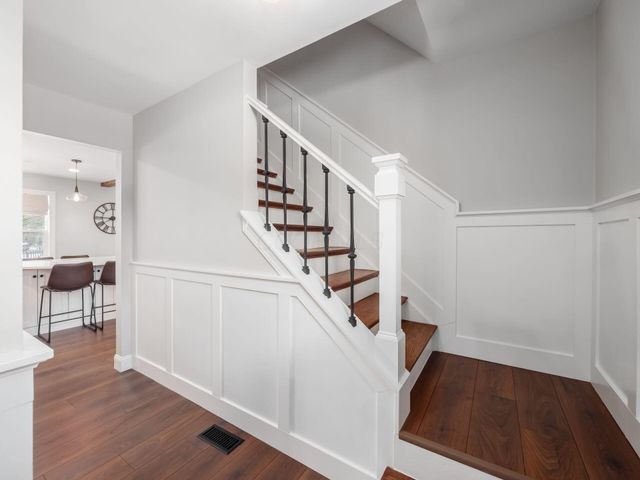 295 Beckley Lane, Dublin, OH 43017