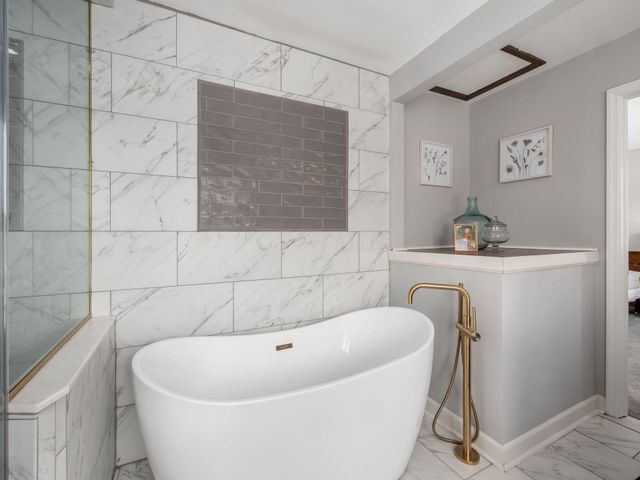 295 Beckley Lane, Dublin, OH 43017