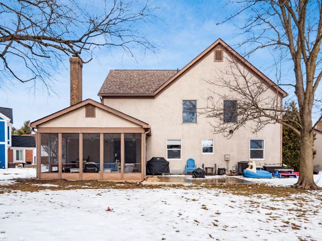 295 Beckley Lane, Dublin, OH 43017