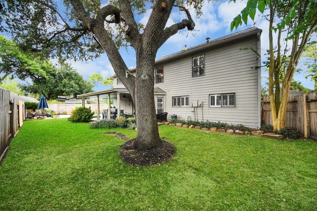 7615 Park Falls Drive, Houston, TX 77095