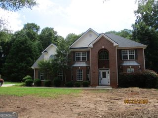 143 Marshas Vineyard, Hampton, GA 30228