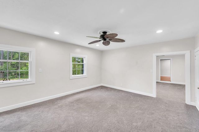 625 E Juniper LANE, Mequon, WI 53092