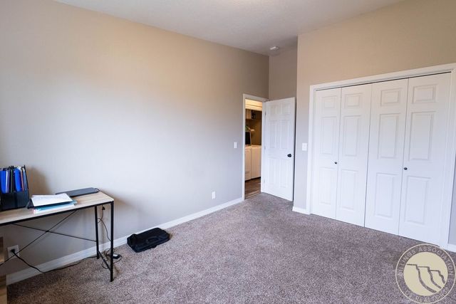 2826 Oakland DRIVE 10, Billings, MT 59102