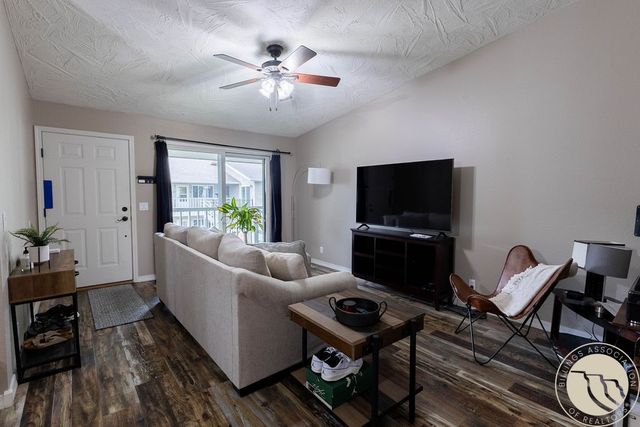 2826 Oakland DRIVE 10, Billings, MT 59102