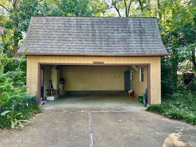 605 Herndon Hill, Clinton, MS 39056