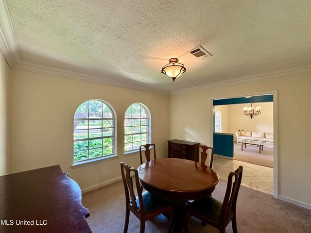 605 Herndon Hill, Clinton, MS 39056