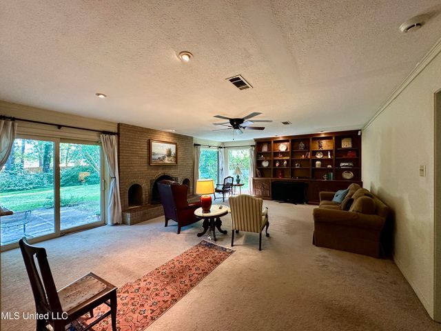 605 Herndon Hill, Clinton, MS 39056
