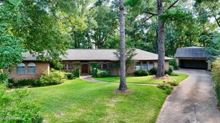 605 Herndon Hill, Clinton, MS 39056